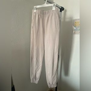 Brandy Melville Rosa sweatpants
